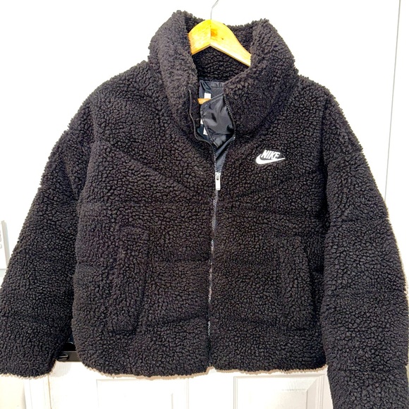 NIKE THERMA-FIT CITY SHERPA JACKET BLACK